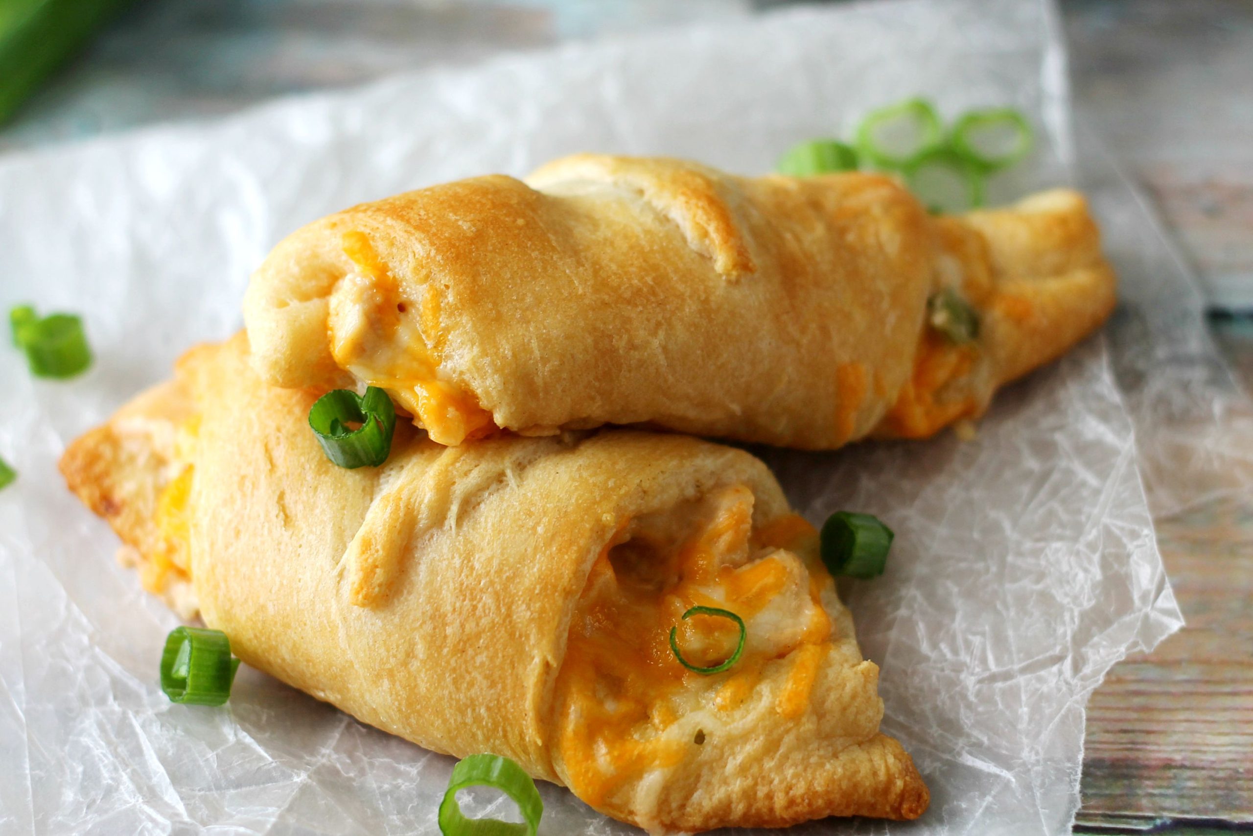 Cheesy Buffalo Ranch Chicken Roll Ups