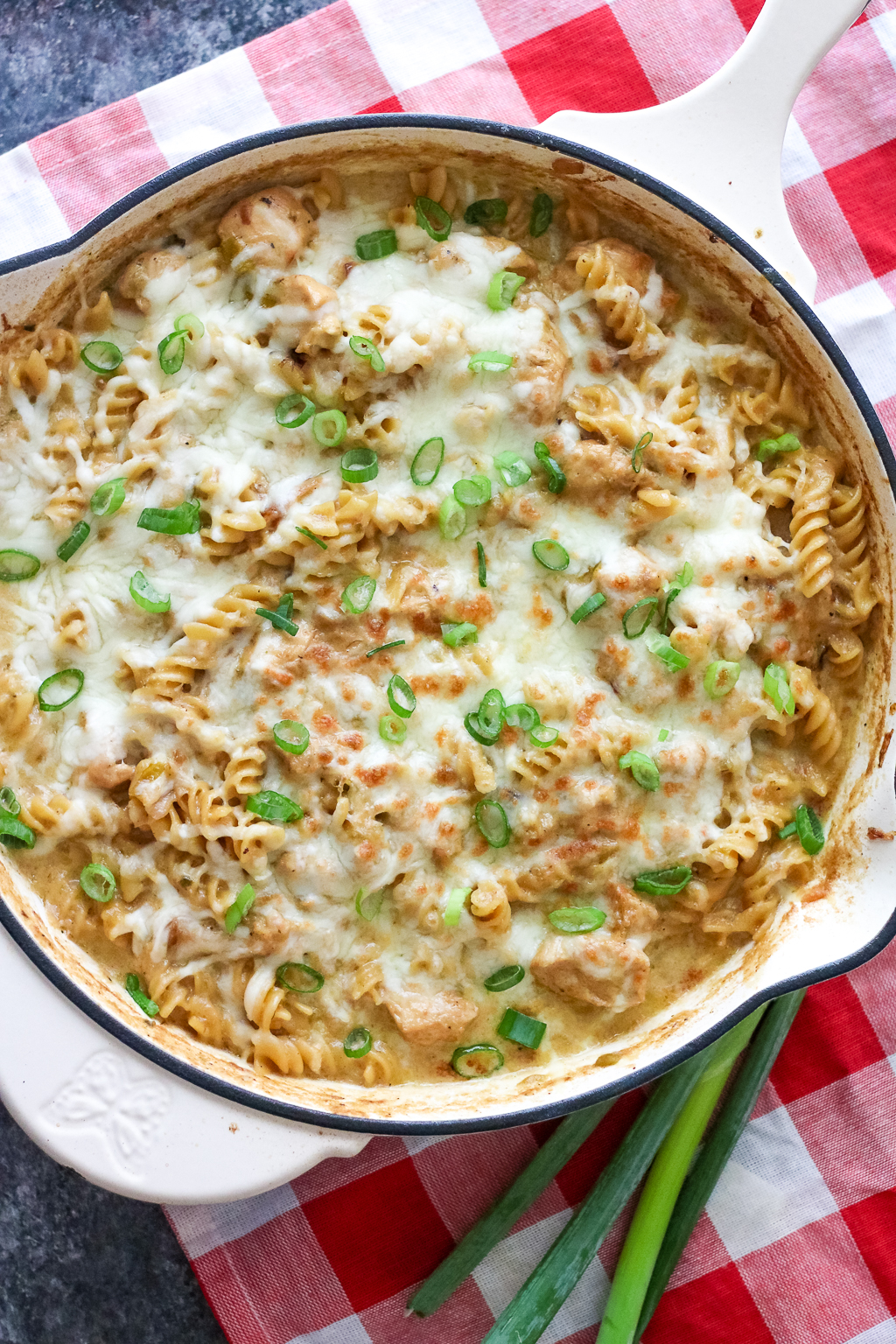 Chicken Queso Mac & Cheese