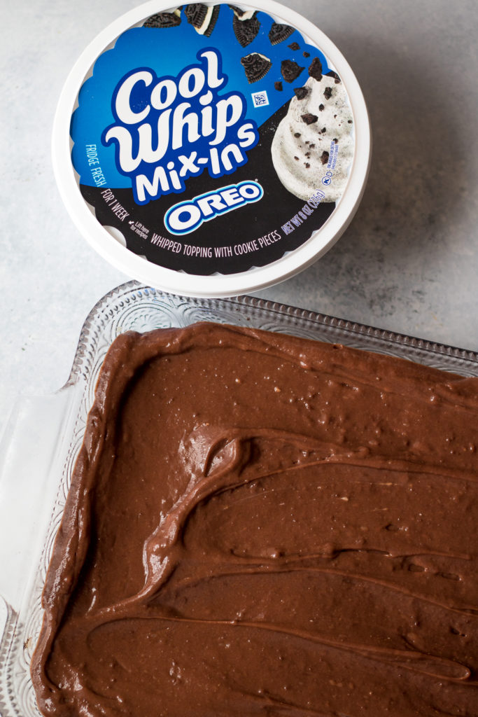 Cookies & Cream Lush is the ULTIMATE no bake dessert. Each layer is bursting with creamy, crunchy cookies & cream flavor!