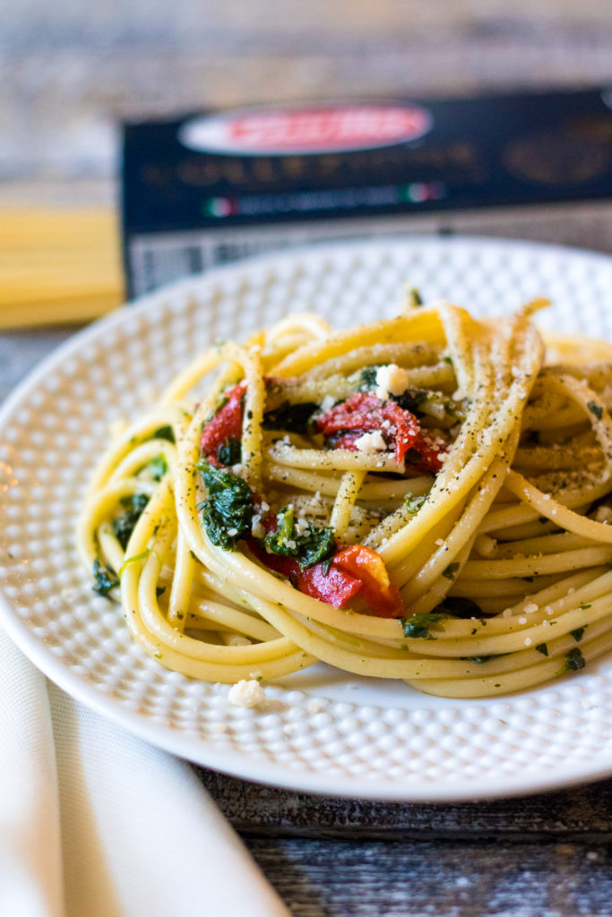 Spinach & Roasted Red Pepper Pasta-3