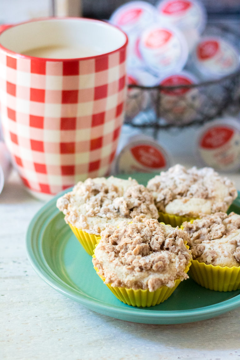 Apple Cinnamon Coffee Cake Muffins