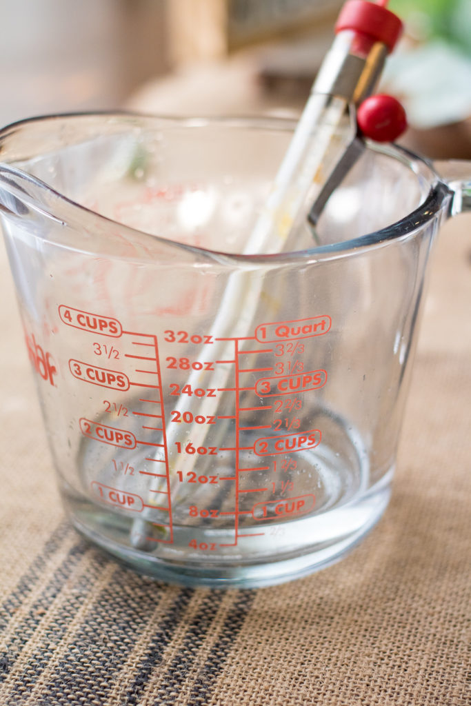 Steak Fajita Pizza will be your new favorite! Homemade crust topped with steak, corn, black beans and peppers and onions make the BEST pizza!