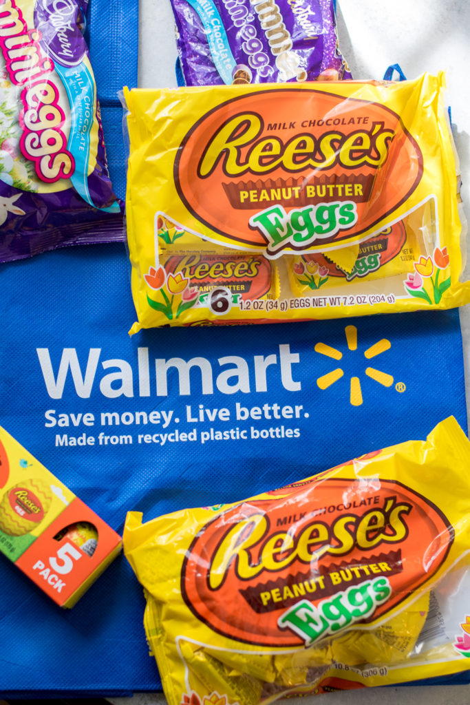This Easter Tiered Tray is the perfect centerpiece for your Easter celebrations this year! Filled with everyone's favorite delicious candy, yum!
