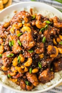 Close up on Slow Cooker Cashew Chicken in a bowl