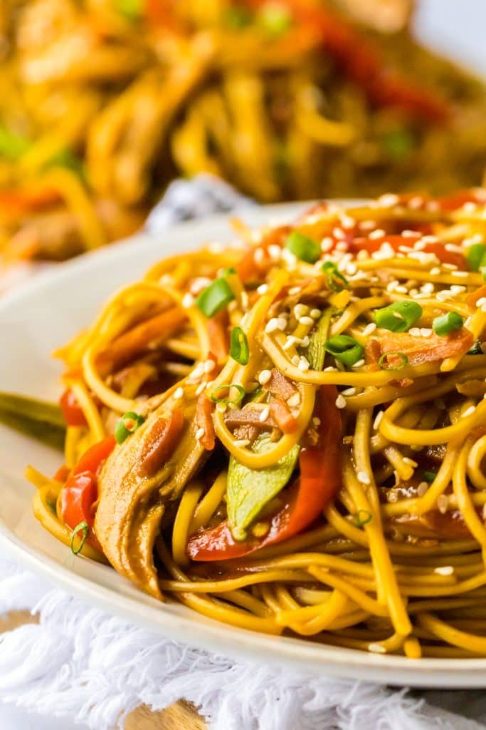 Slow Cooker Chicken Lo Mein piled on a plate