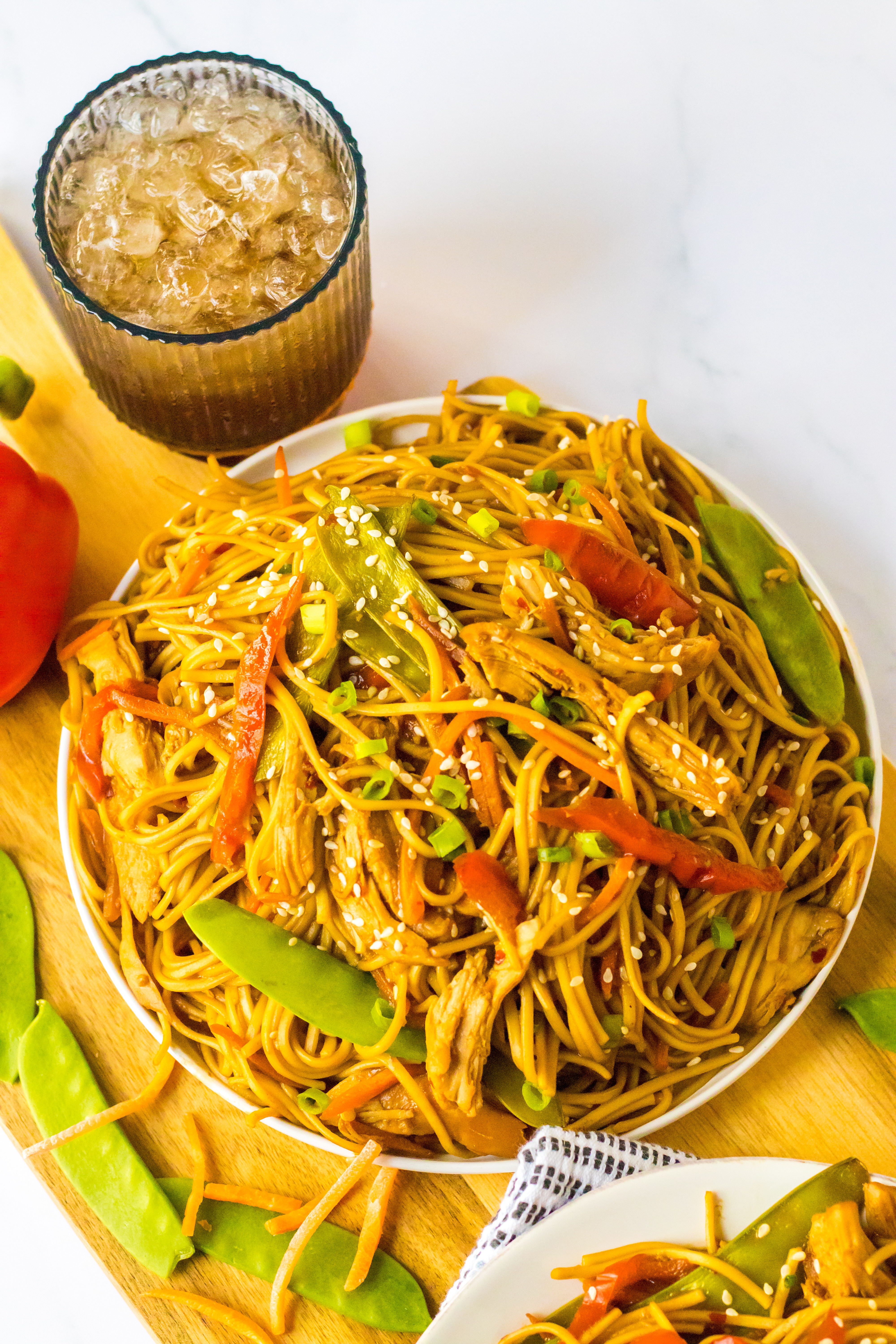 Slow Cooker Chicken Lo Mein piled on a plate