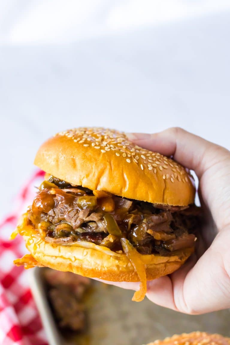Slow Cooker Cowboy Beef Sandwiches