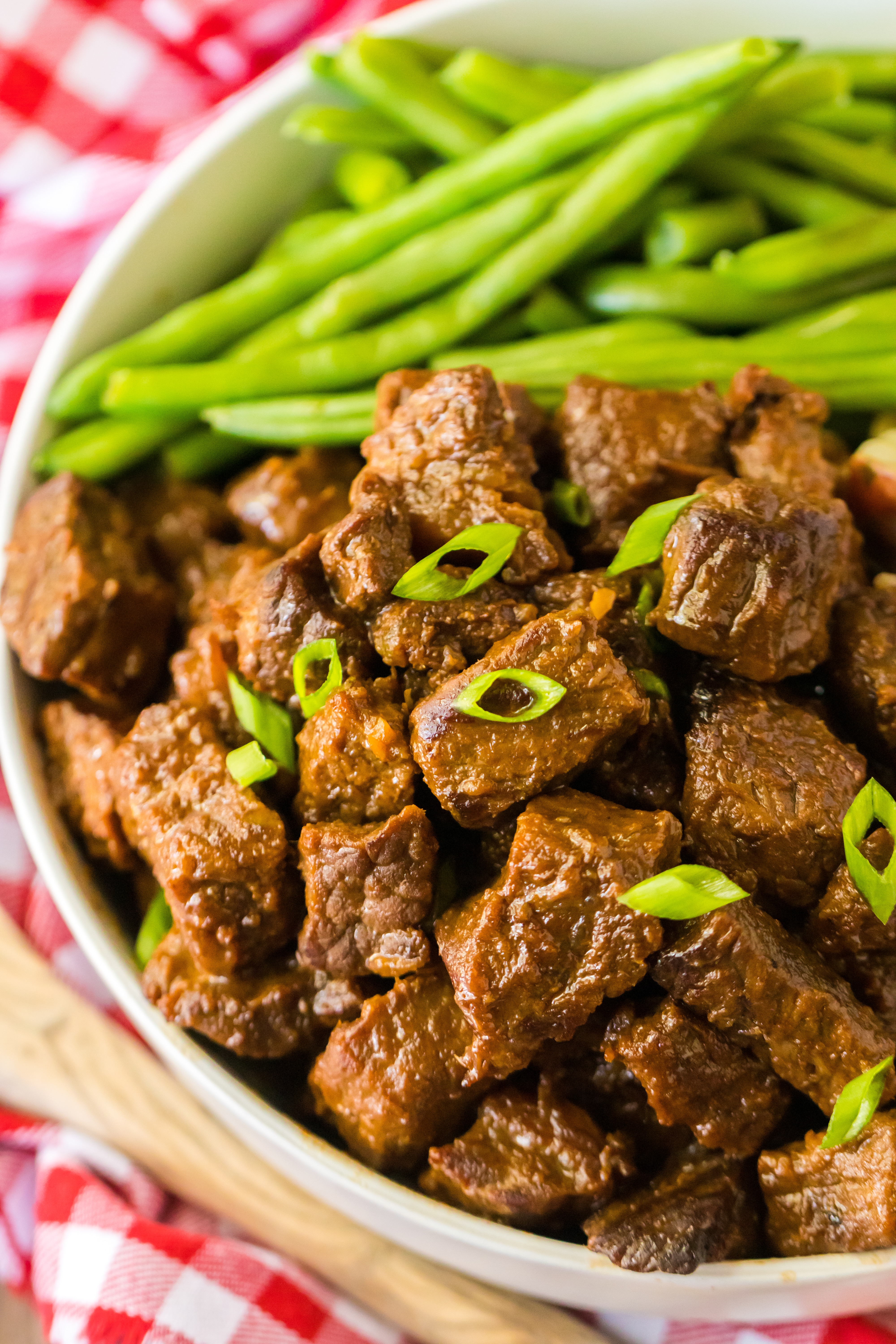 Slow Cooker Honey Bourbon Steak Bites