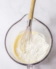 Hawaiian Cinnamon Rolls glaze