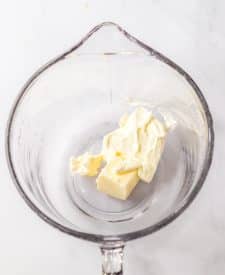 Hawaiian Cinnamon Rolls glaze