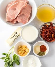 Slow Cooker Marry Me Porkchops ingredients