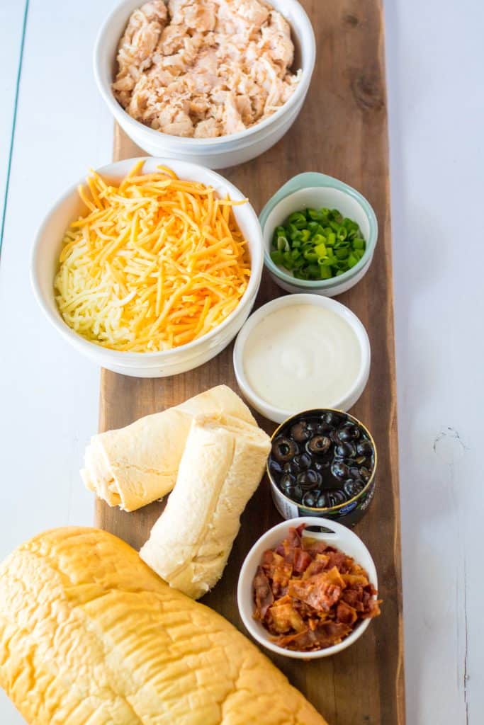 Chicken Bacon Ranch Mummy Pizza ingredients