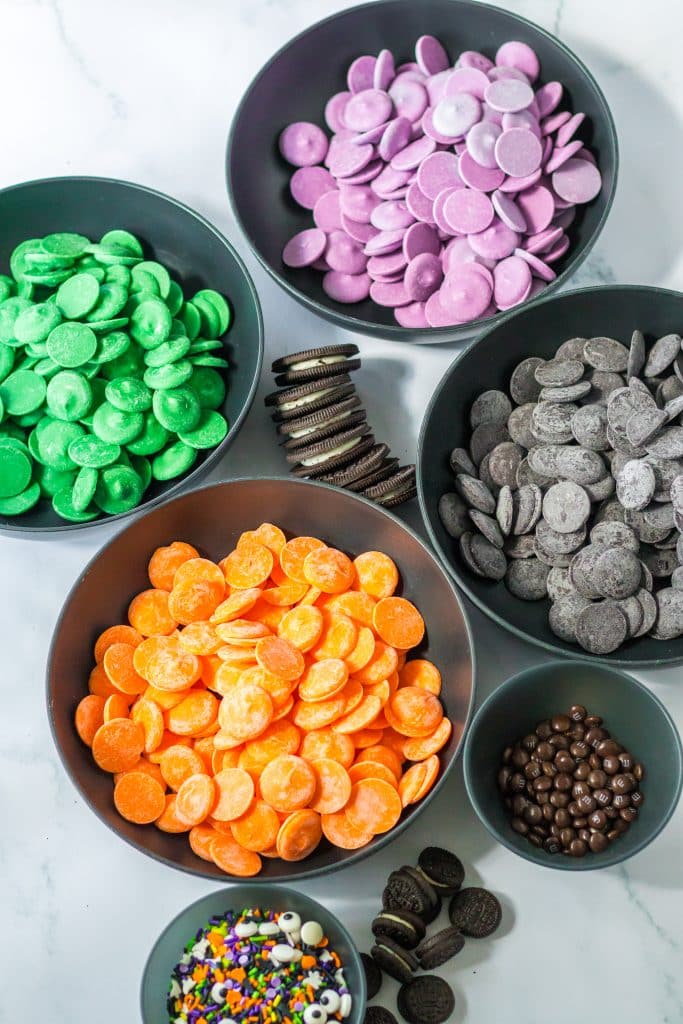 Halloween Bark ingredients