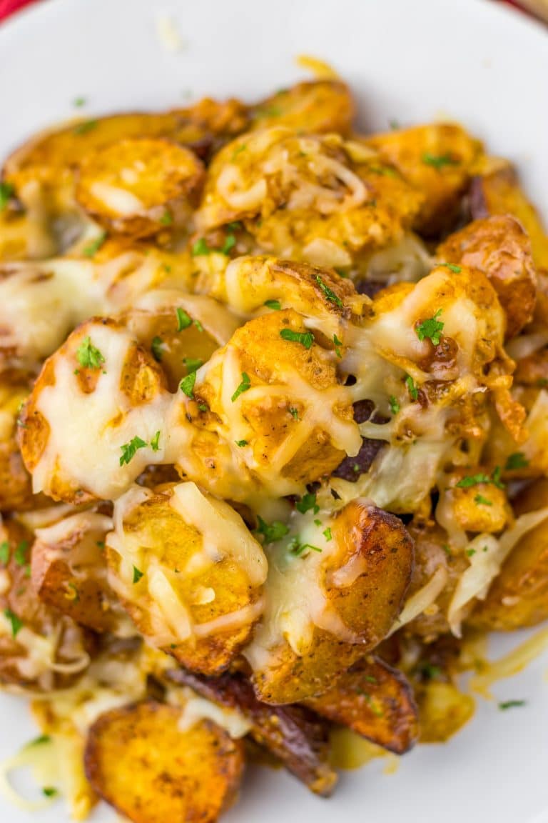 Garlic Parm Chicken & Potatoes in pan