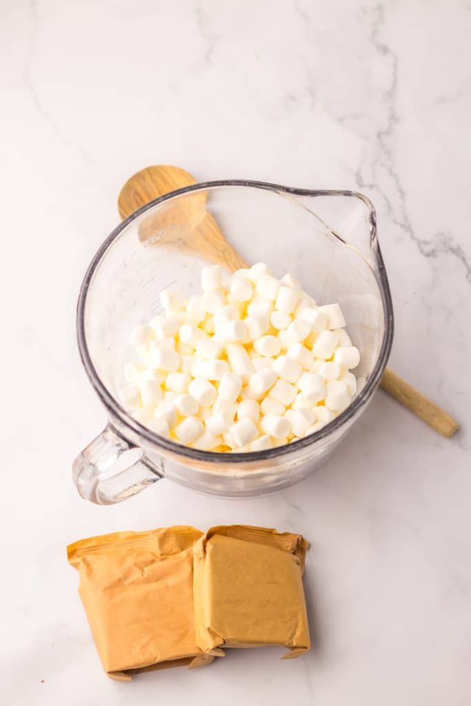 Christmas Jello Roll Ups ingredients