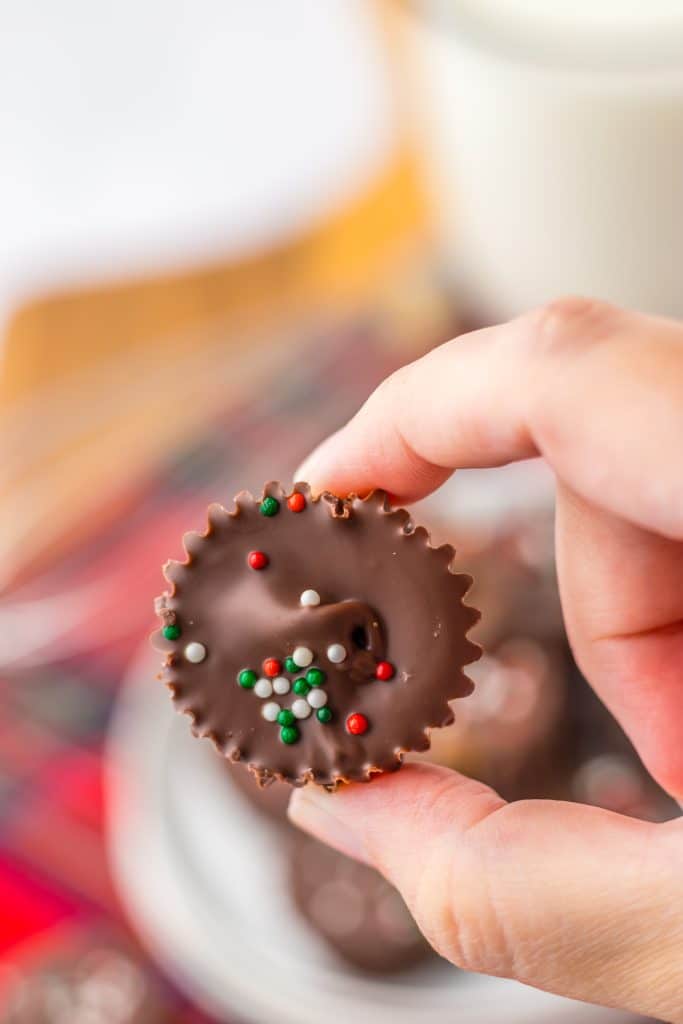 Christmas Caramel Cups in hand