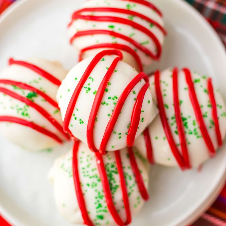 Christmas Tree Cake Balls close up