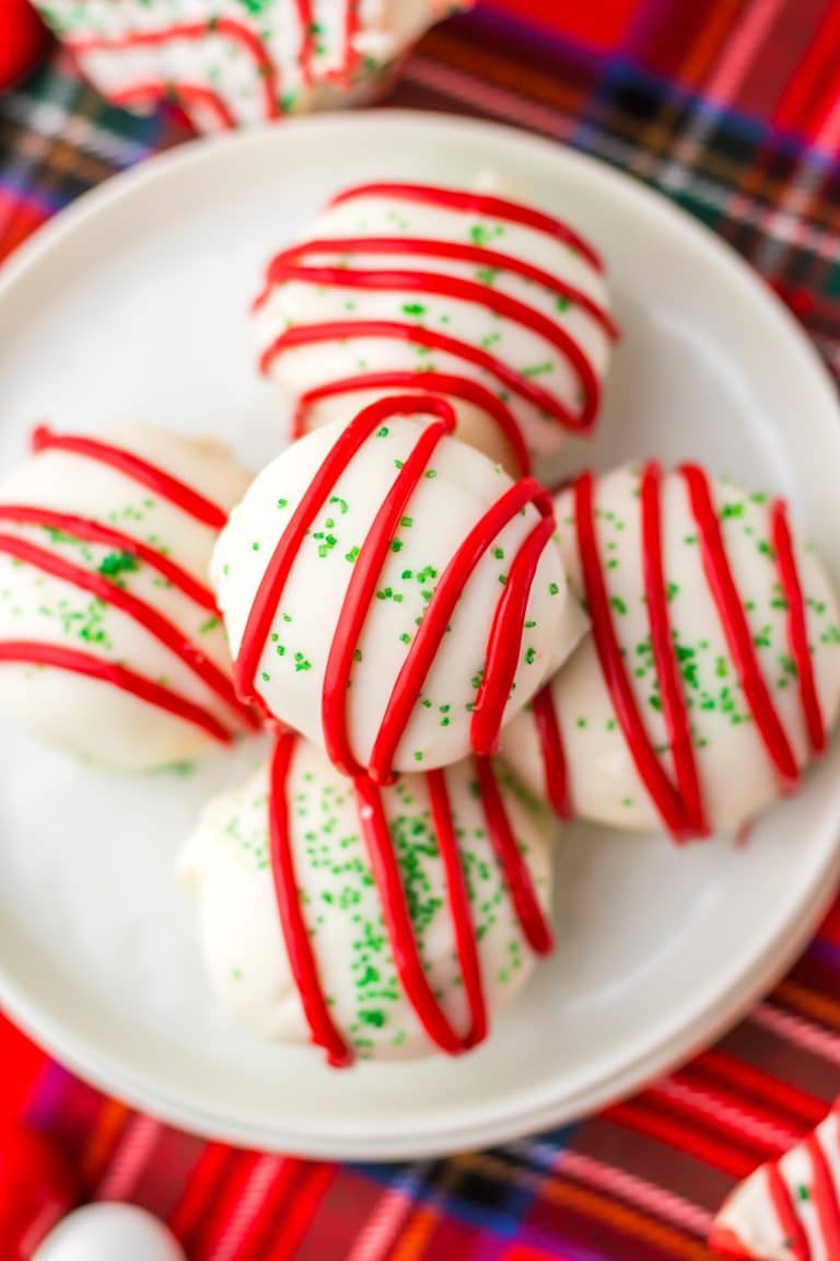 Christmas Tree Cake Balls close up