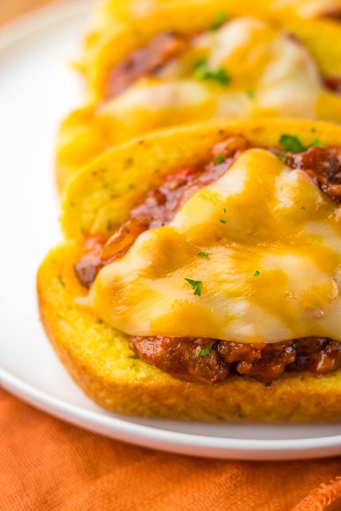 Sloppy Joe Texas Toast plated