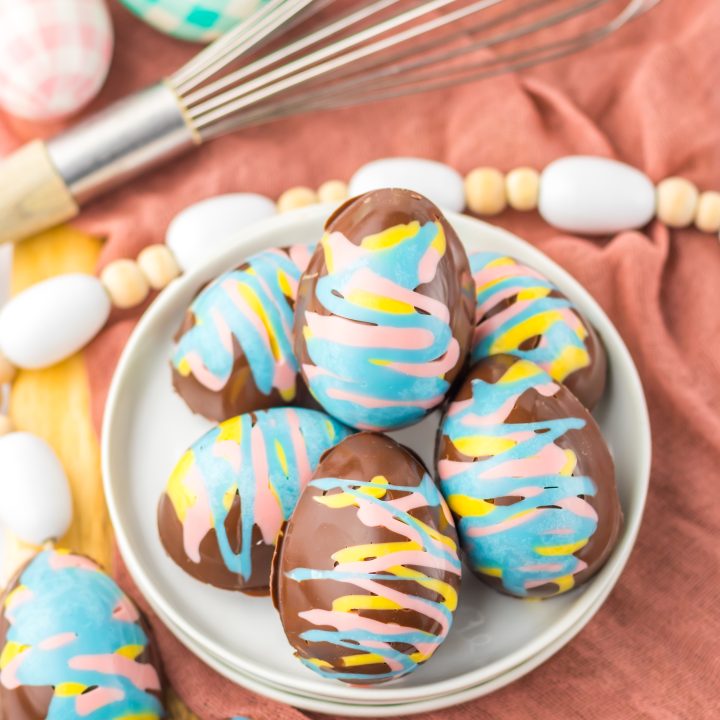 Easter Marshmallow Eggs plated