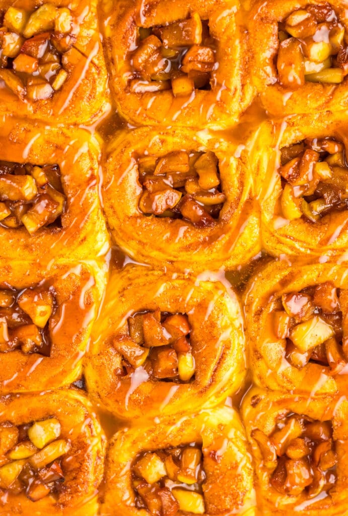 Caramel Apple Hawaiian Rolls in pan