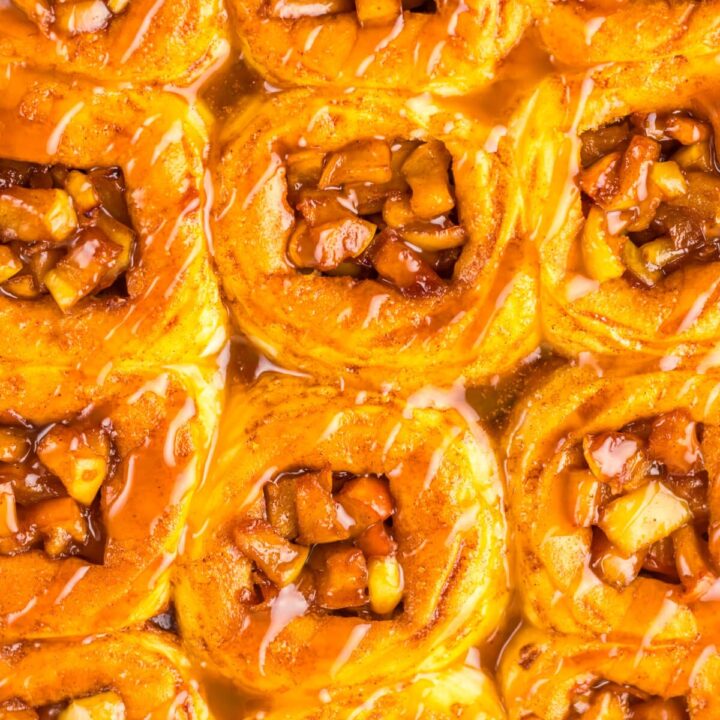 Caramel Apple Hawaiian Rolls in pan