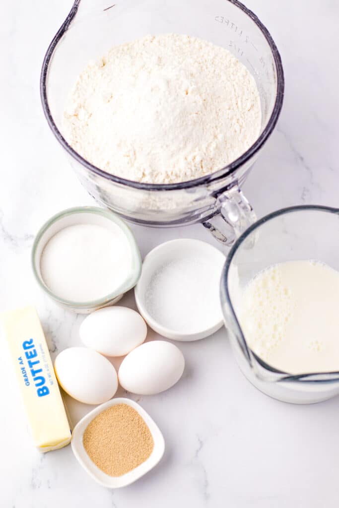 Copycat Texas Roadhouse Rolls ingredients