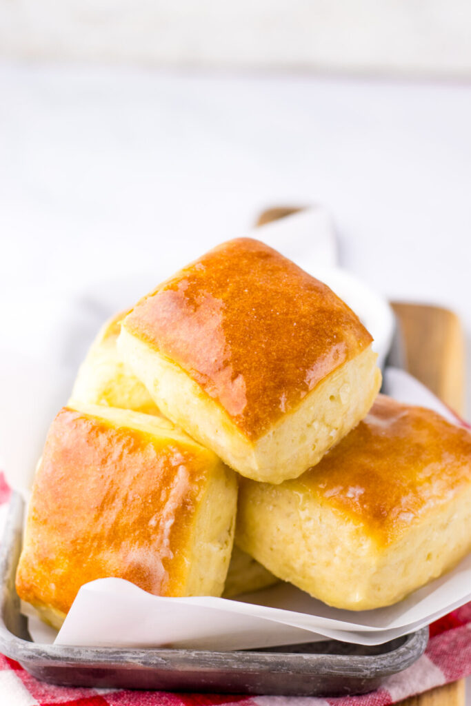 Copycat Texas Roadhouse Rolls plated