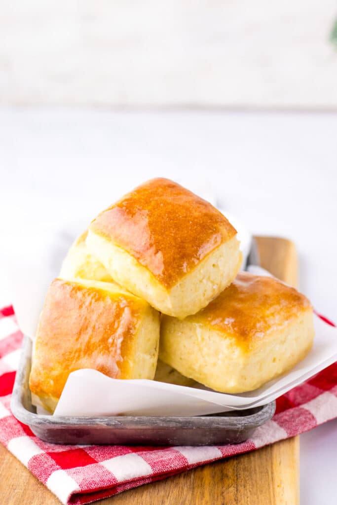 Copycat Texas Roadhouse Rolls plated