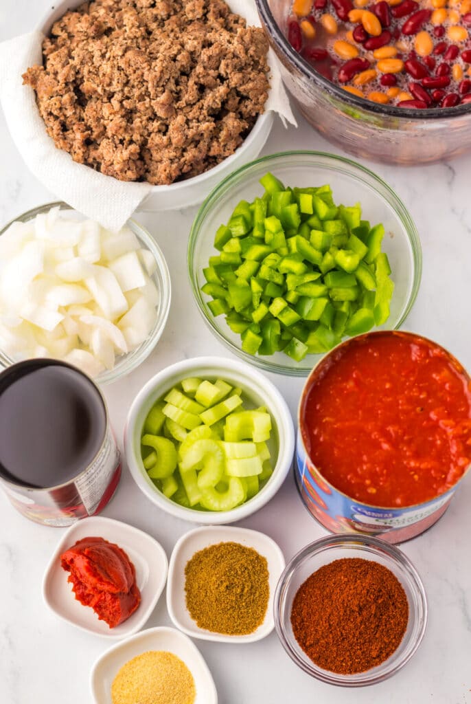 Slow Cooker Wendys Chili ingredients