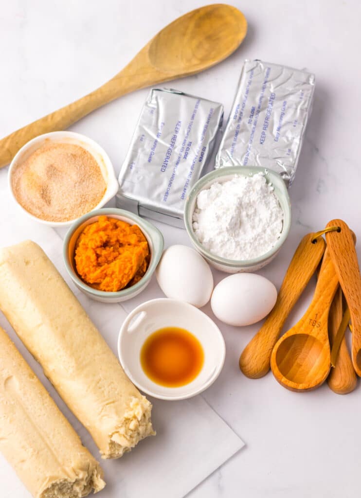 Pumpkin Cheesecake Snickerdoodle Bars ingredients