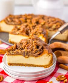 Pecan Pie Cheesecake finished
