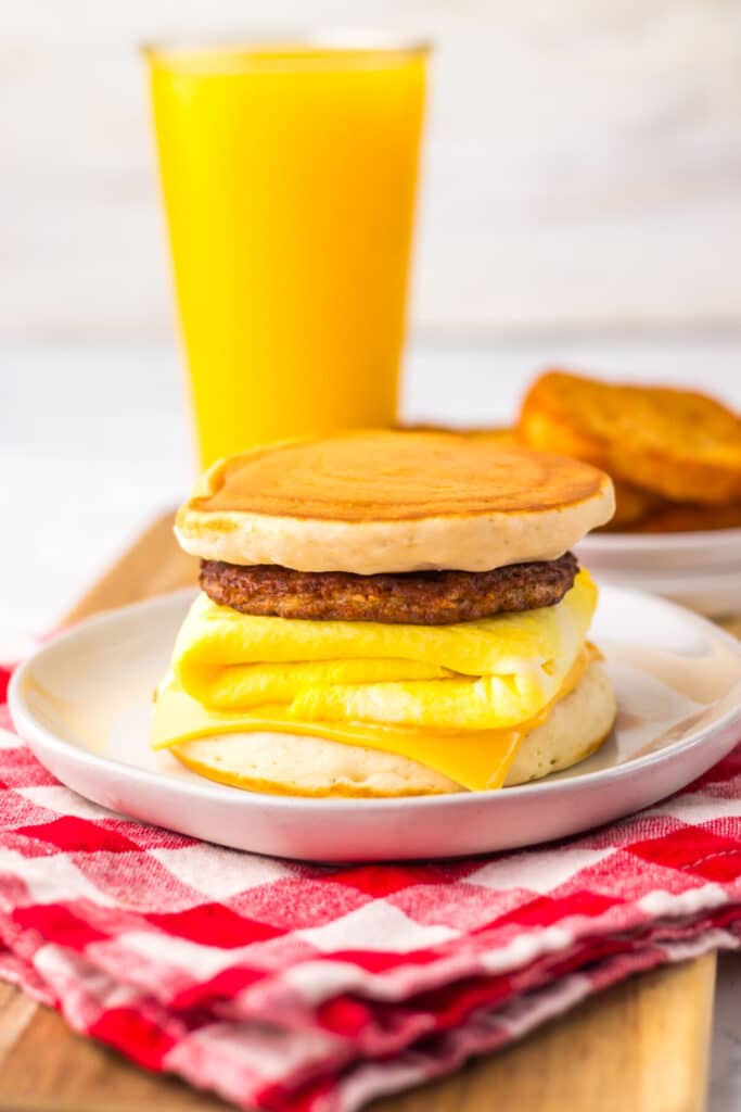 Copycat Mcdonalds's McGriddles plated