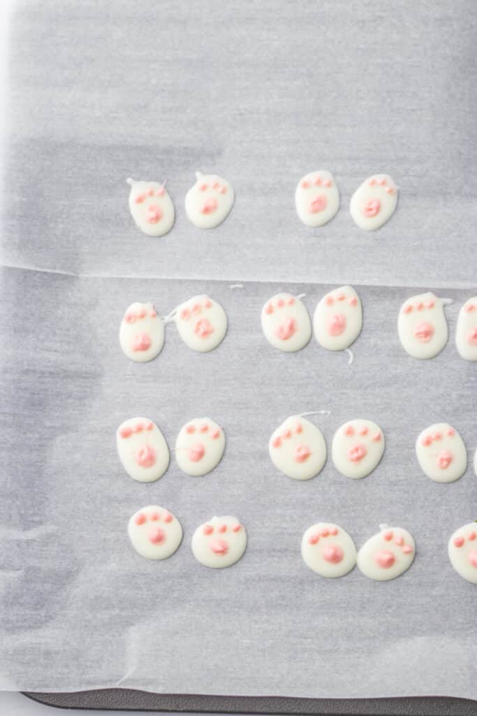 Bunny Butt Bark feet