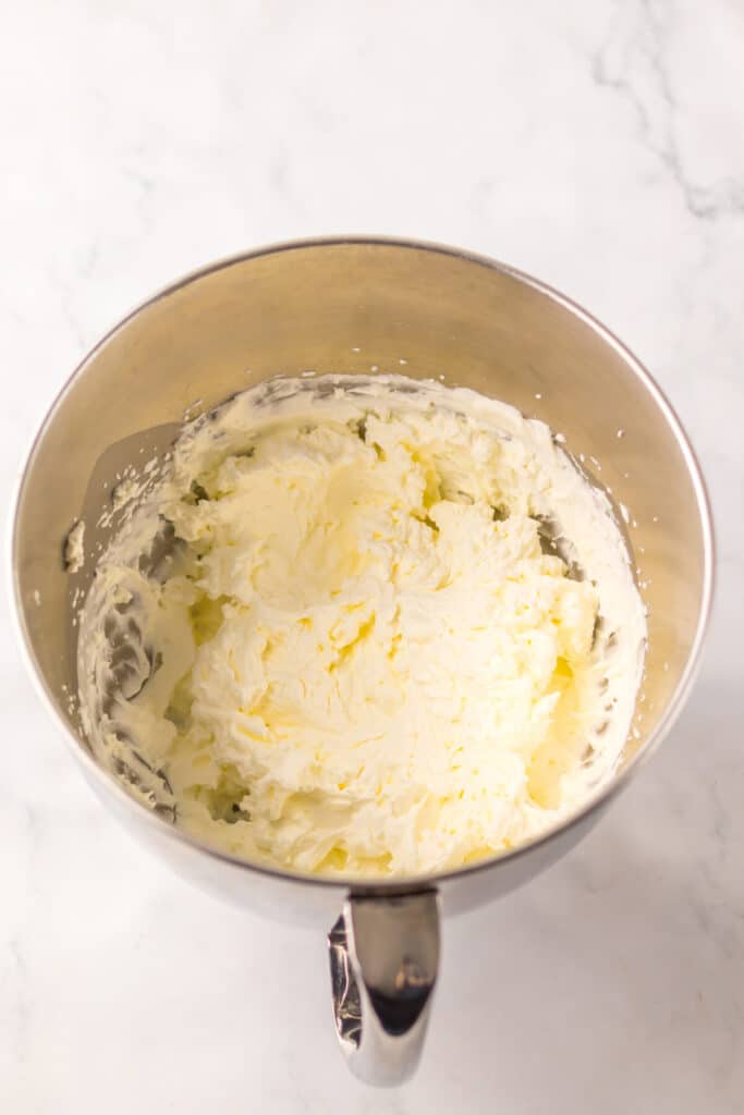 No Bake Easter Mini Cheesecakes batter