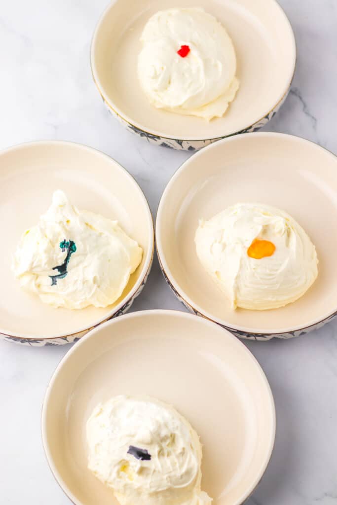 No Bake Easter Mini Cheesecakes batter