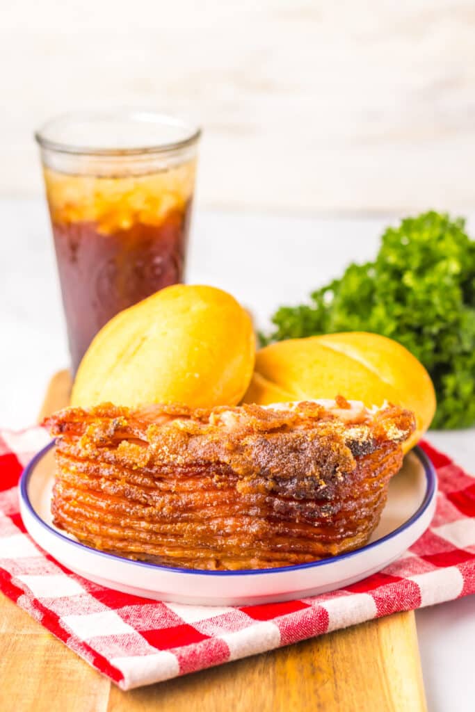 Copycat Honey Baked Ham plated