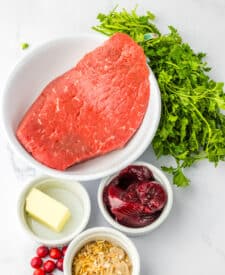 Slow Cooker Cranberry Roast Beef ingredients