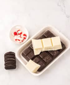 Peppermint Oreo Bark ingredients
