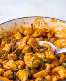 Copycat jalapeno chicken with peppers and savory sauce.
